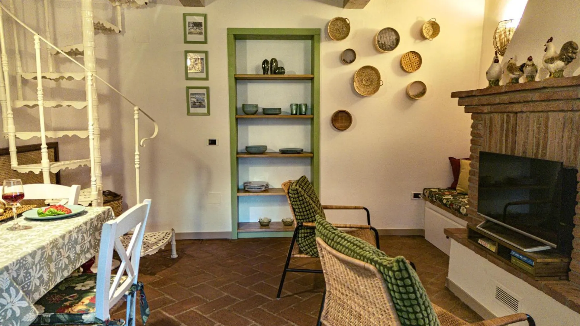 Appartamento Con Terrazza Privata E Giardino Vicino A Pisa E Firenze Palaia Apartment